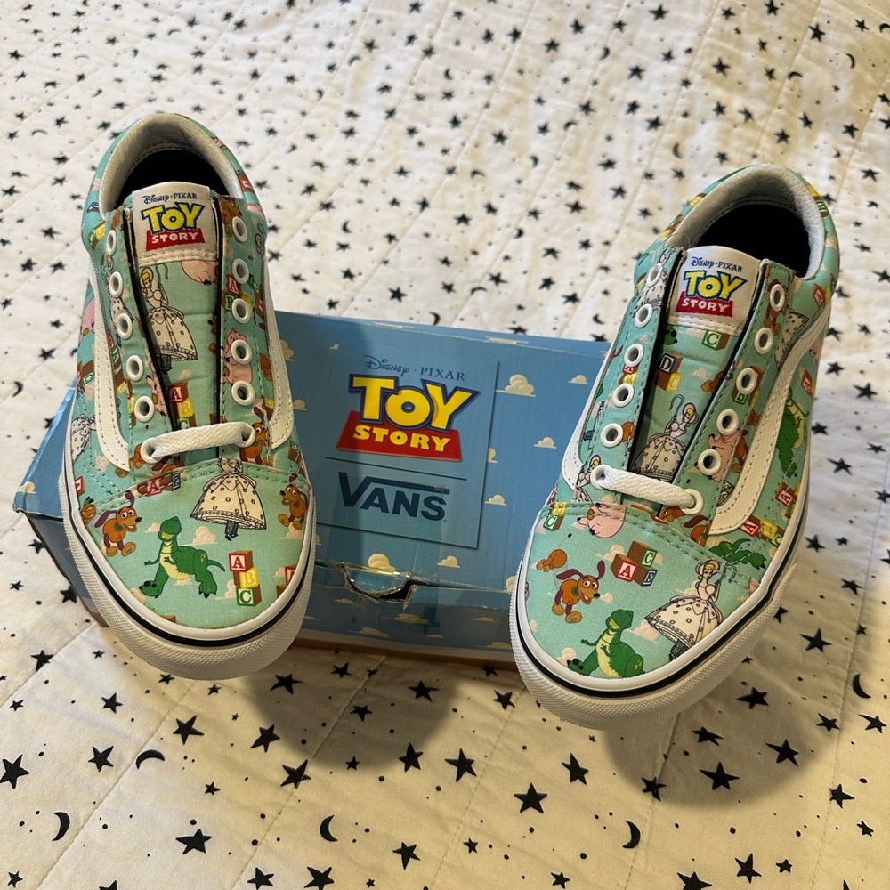 VANS Toy Story “SAMPLES” - Picture 1 of 16